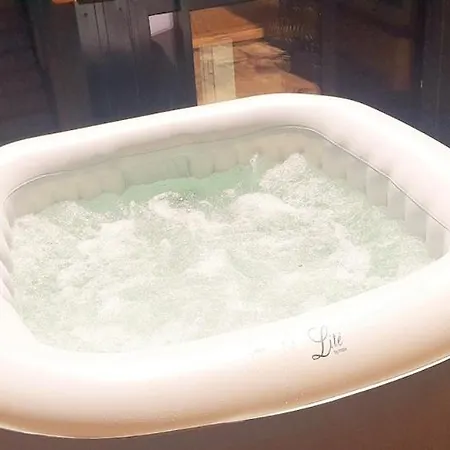Ferienhaus Le Sechoir, Du Xviii Siecle, Jacuzzi Privatif Carsac-Aillac